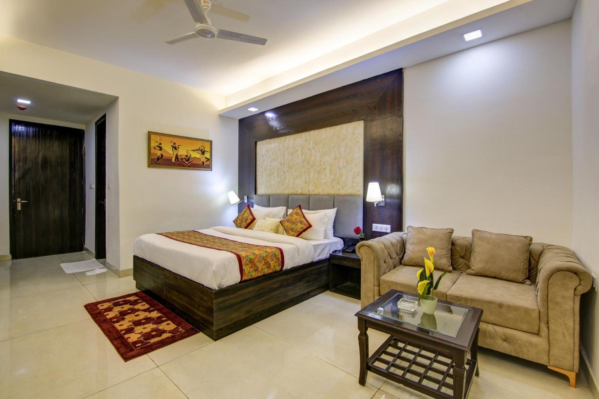 Tri Star Delhi Airport Hotel New Delhi